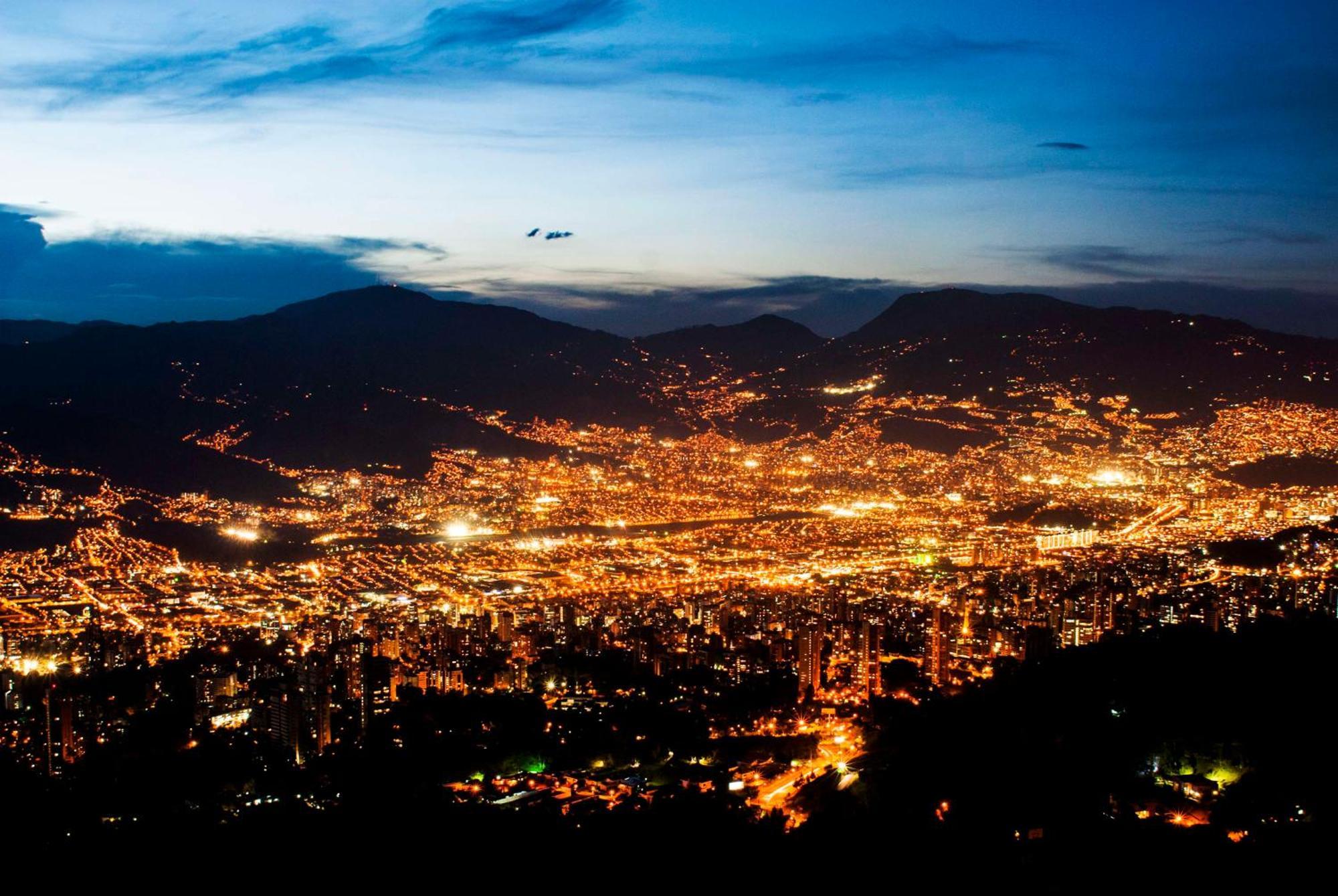 Nh Collection Medellin Royal Hotel Exterior photo