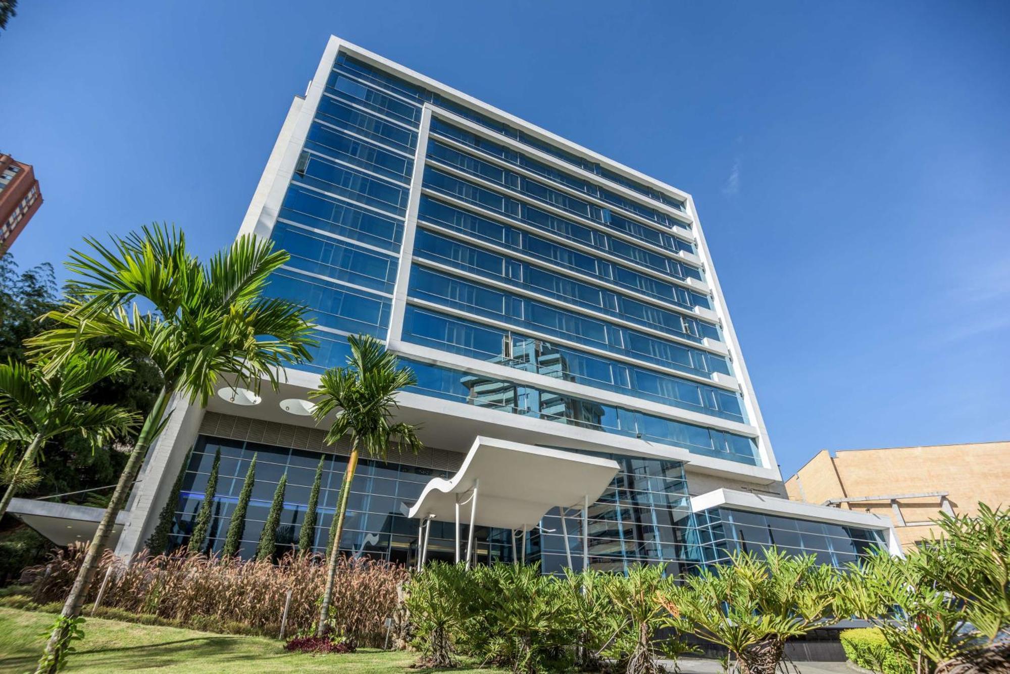 Nh Collection Medellin Royal Hotel Exterior photo